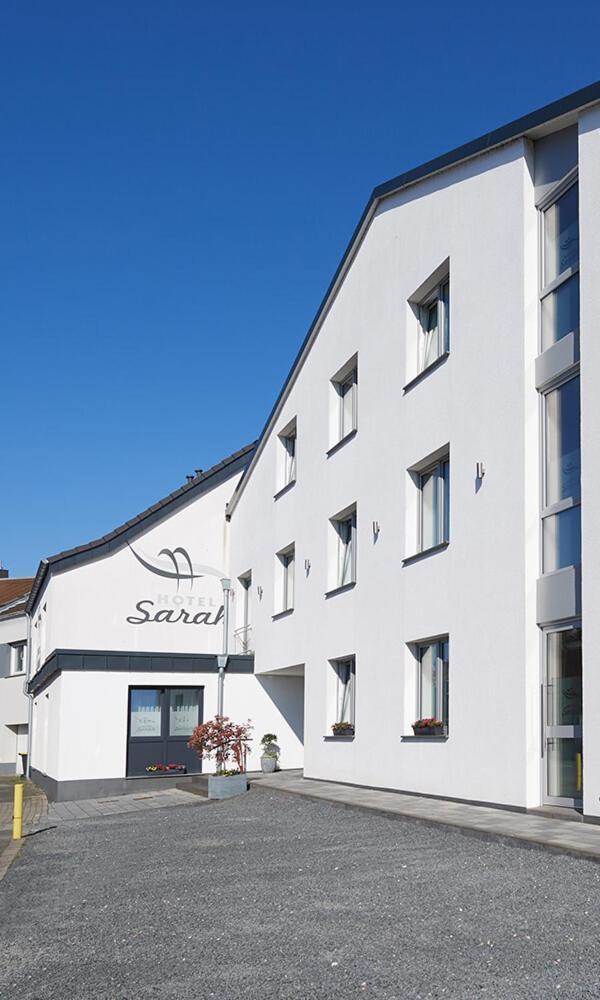 Hotel Sarah 海因斯贝格 外观 照片