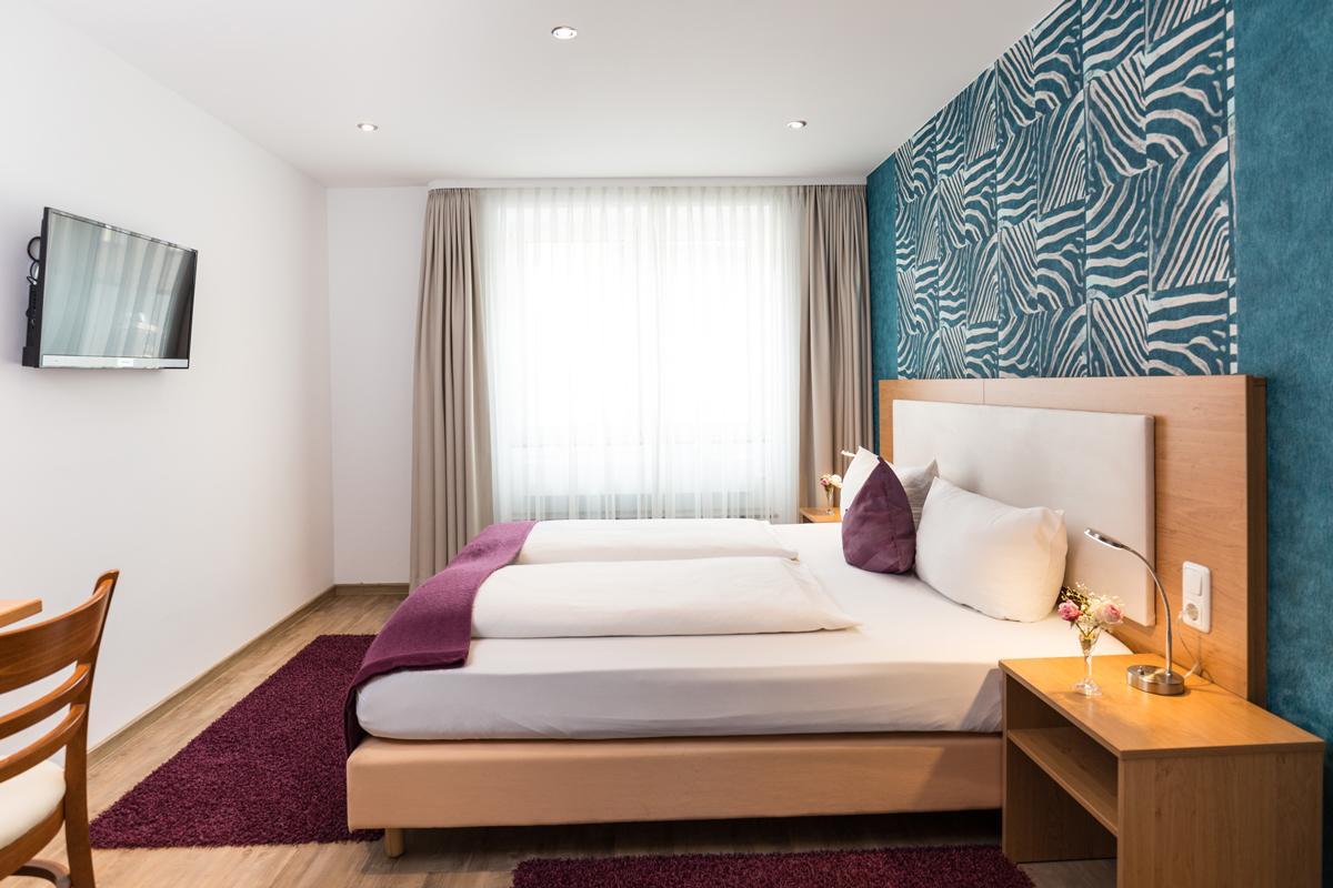Hotel Sarah 海因斯贝格 外观 照片